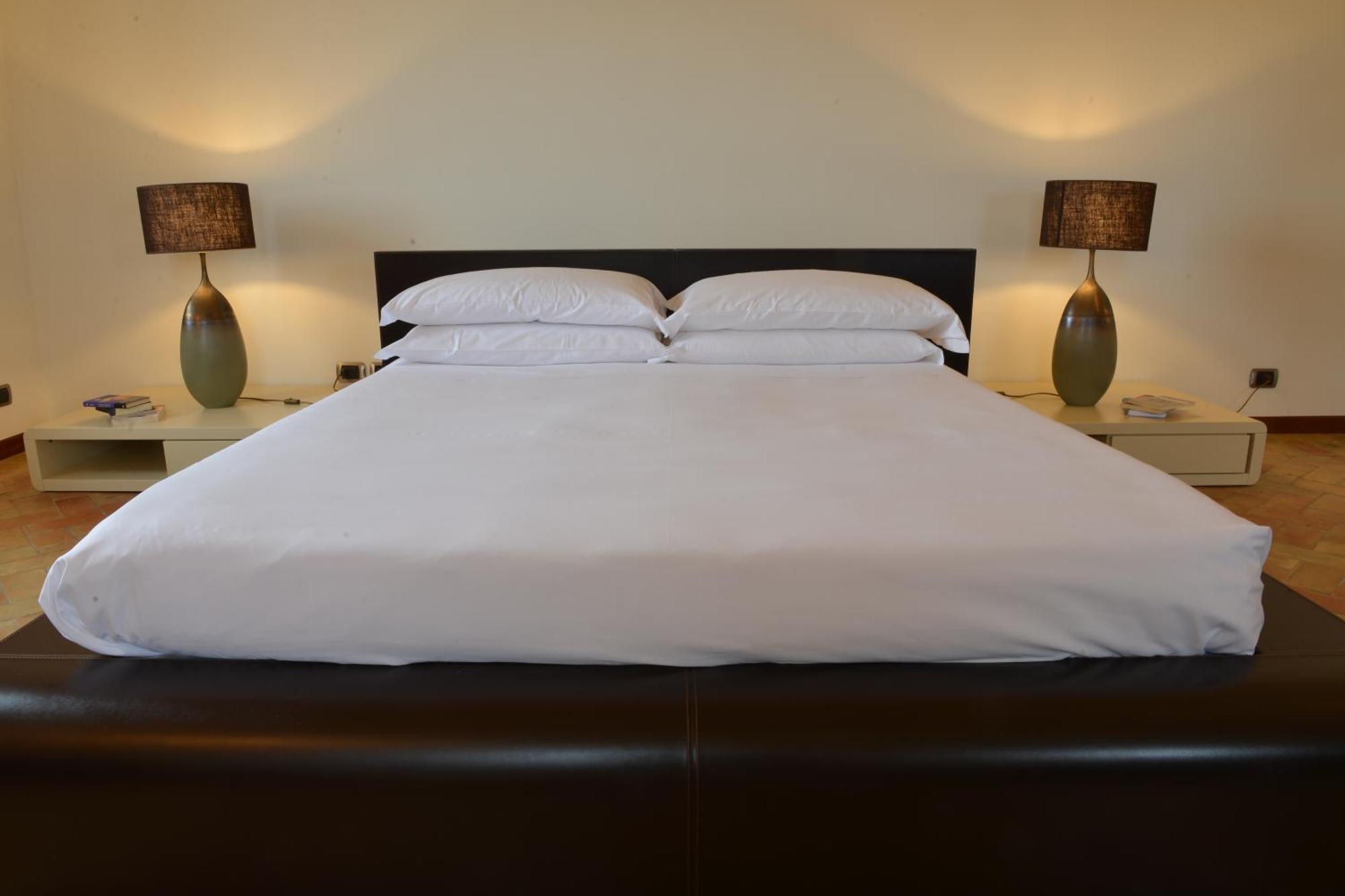 Antica Civita Luxury Room มาเตรา ภายนอก รูปภาพ
