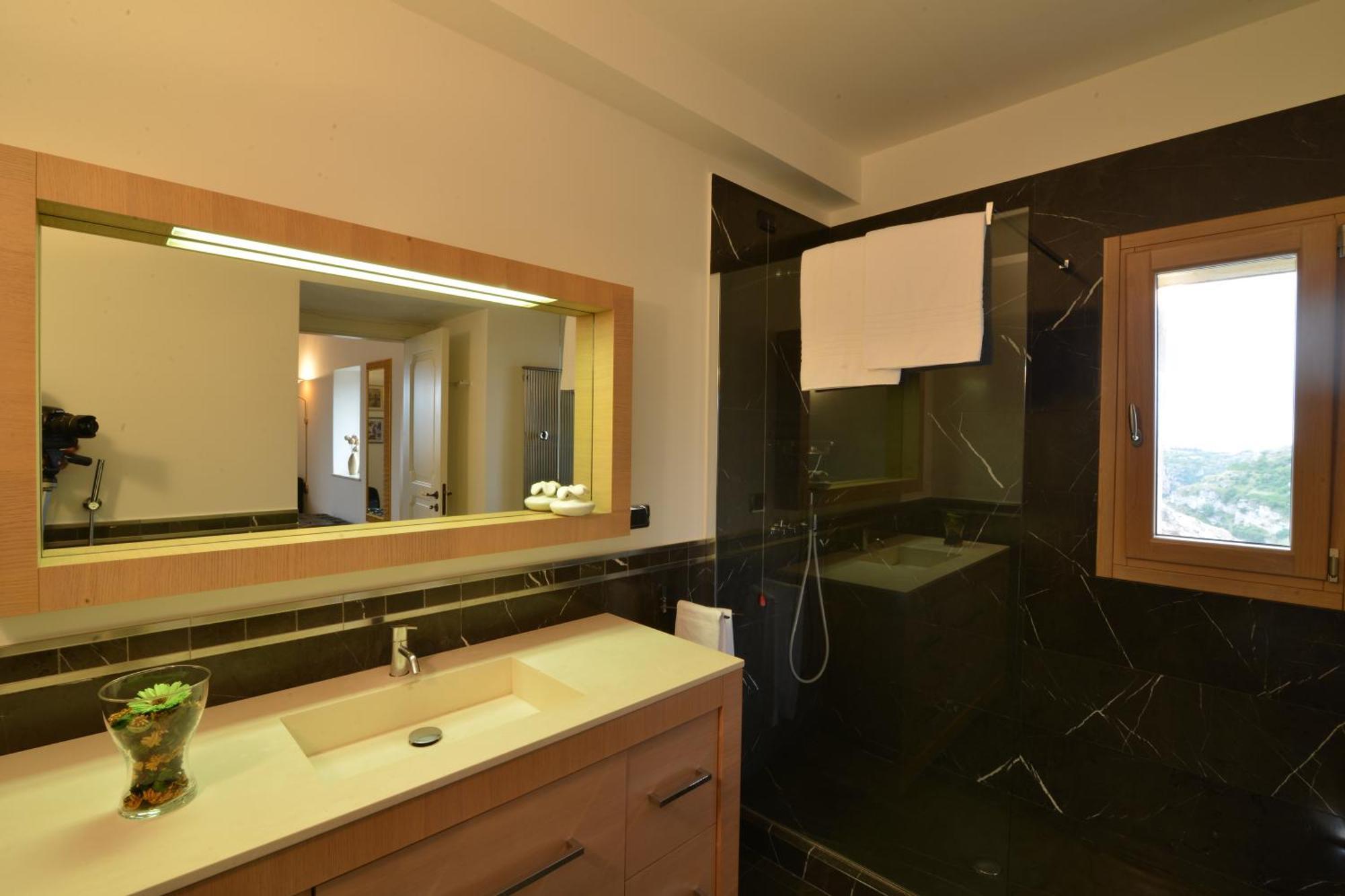 Antica Civita Luxury Room มาเตรา ภายนอก รูปภาพ